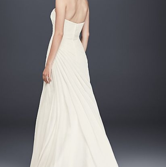 David's Bridal Wedding Dress - Picture 3 of 9